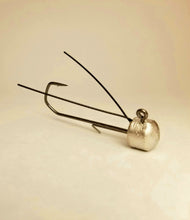 Load image into Gallery viewer, Peanut Butter &amp; Jelly Double Whisker Skirted Finesse Jig 1/4 Size
