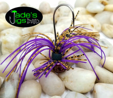 Load image into Gallery viewer, Peanut Butter &amp; Jelly Finesse Jig 1/4 oz. Standard 90 Hook Size 3/0