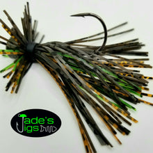 Load image into Gallery viewer, Smallie Slayer Skirted Finesse Jig 1/4 oz. Standard 90 Hook Size 3/0